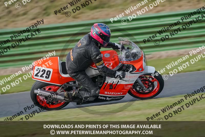 enduro digital images;event digital images;eventdigitalimages;mallory park;mallory park photographs;mallory park trackday;mallory park trackday photographs;no limits trackdays;peter wileman photography;racing digital images;trackday digital images;trackday photos